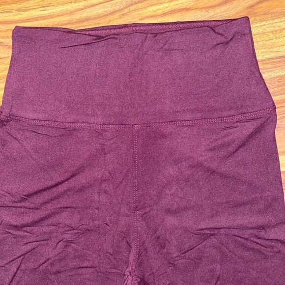 4 For $50 🎃Active Leggings NWOT Buttery Soft High-Waisted Maroon Super Stretchy - Picture 6 of 7